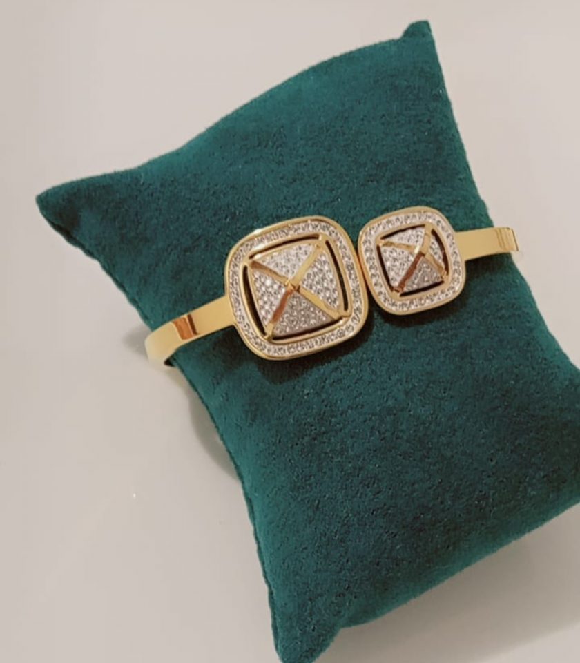Bracelets carré avec strass scintillants