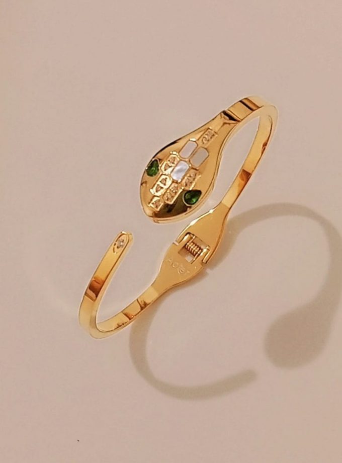 Bracelet yeux verts en acier inoxydable