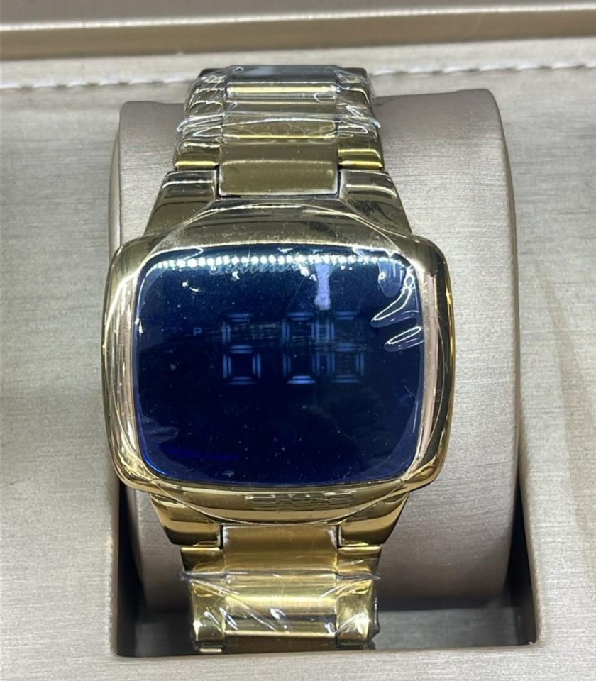 Montre tactile en acier inoxydable