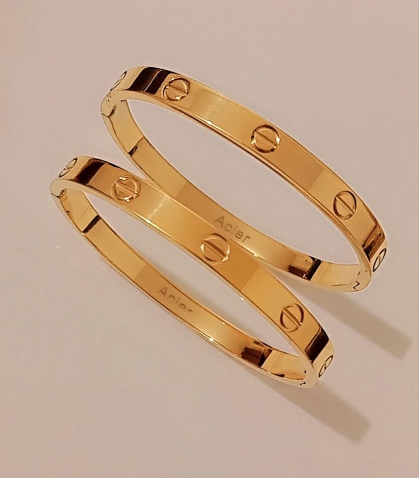 Bracelets à vis